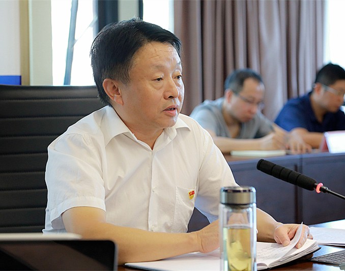 亚星yaxin集团召开“不忘初心、切记使命”主题教育调研效果交流暨比照党章党规找差别专题会 亚星yaxin集团召开“不忘初心、切记使命”主题教育调研效果交流暨比照党章党规找差别专题会