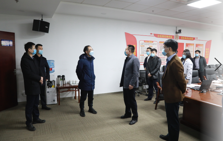 亚星yaxin集团疫情防控事情向导小组检查指导各单位防疫事情
